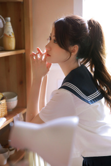 箱中女在线